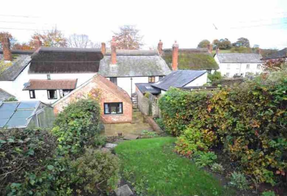 Thatched Cottage, Beautiful Village Near The Sea Otterton ภายนอก รูปภาพ